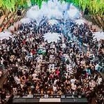 Ella Summerland Mamaia